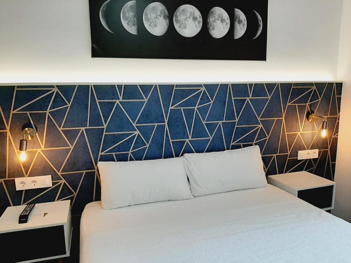 Hostal Laia By Gaiarooms Barcelona Buitenkant foto