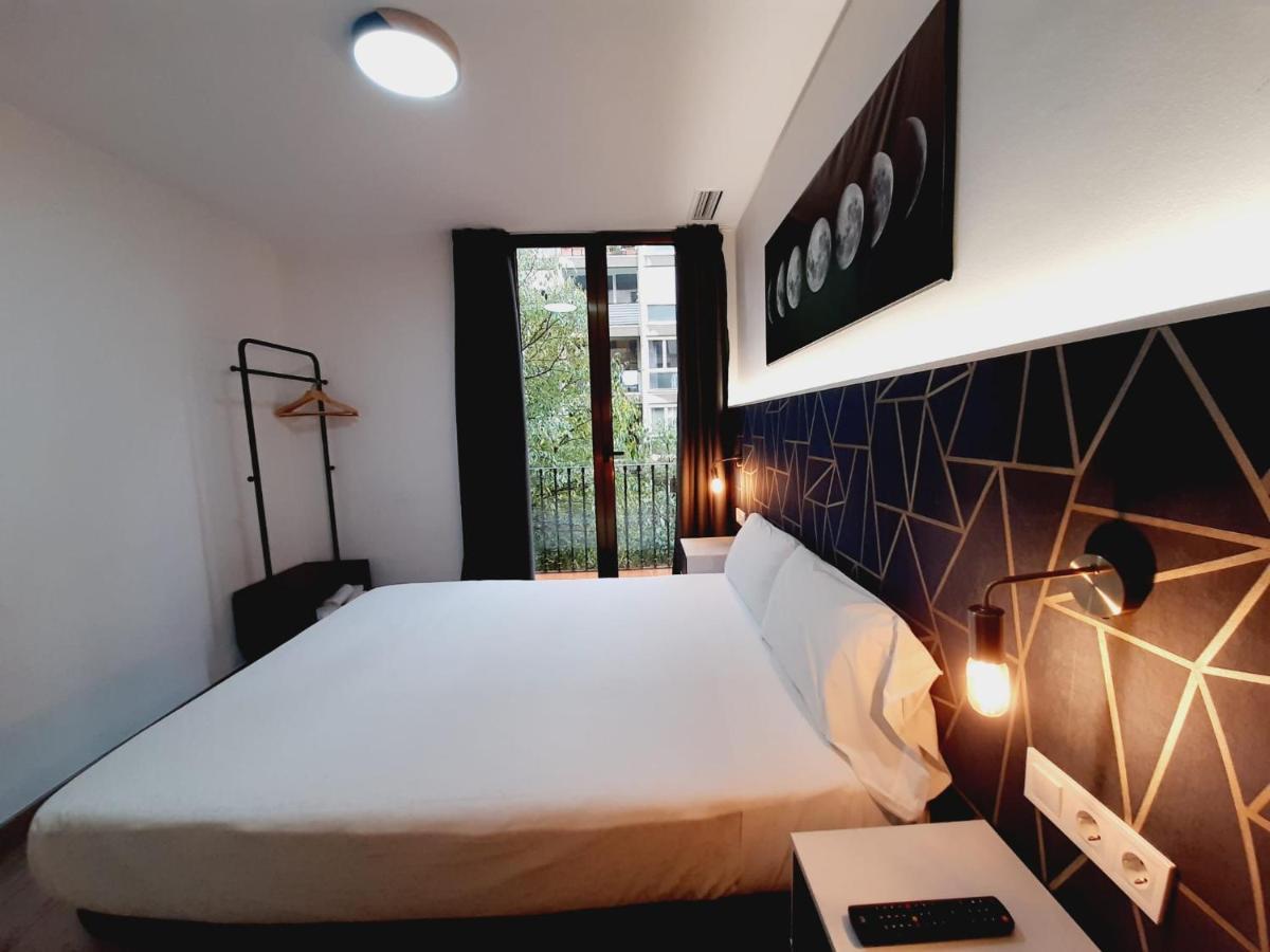 Hostal Laia By Gaiarooms Barcelona Buitenkant foto
