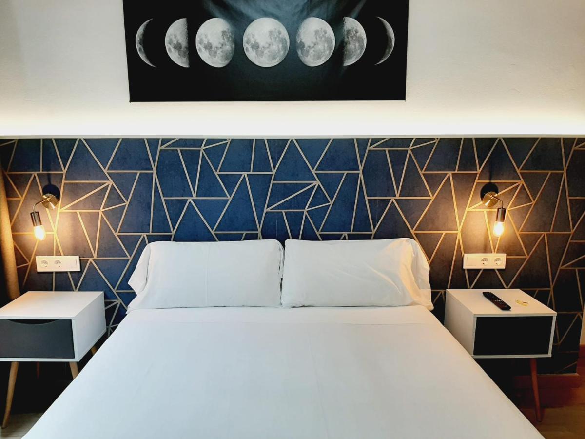Hostal Laia By Gaiarooms Barcelona Buitenkant foto